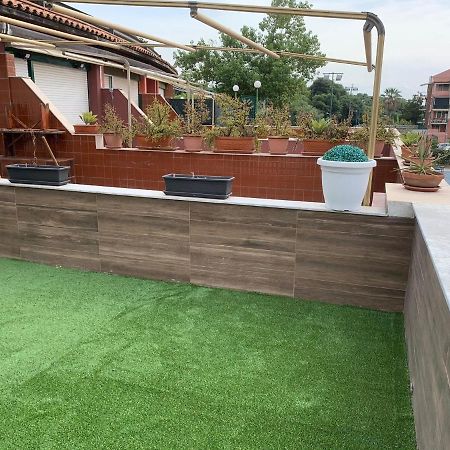 Le Rocce Nere Aparthotel Giardini Naxos Bagian luar foto